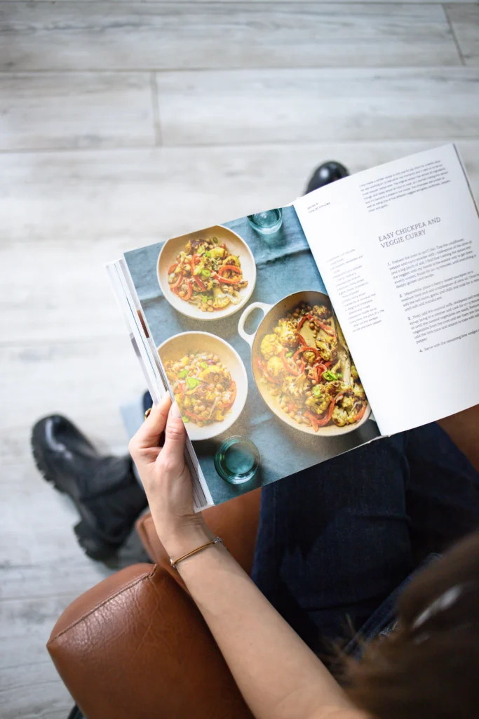 Nutrición deportiva adaptada con recetas antiinflamatorias y naturales,  naturopatía científica